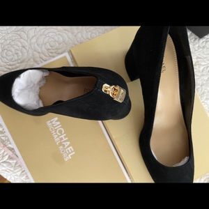Brand new Michael Kors size 10 black womens shoes